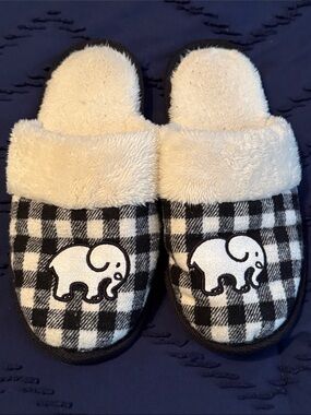 ivory ella Black and White Buffalo Plaid Plush Slippers with Elephant Patch